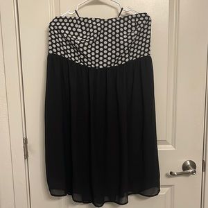 Torrid strapless dress size 2